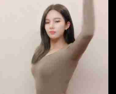 这小姐姐好看