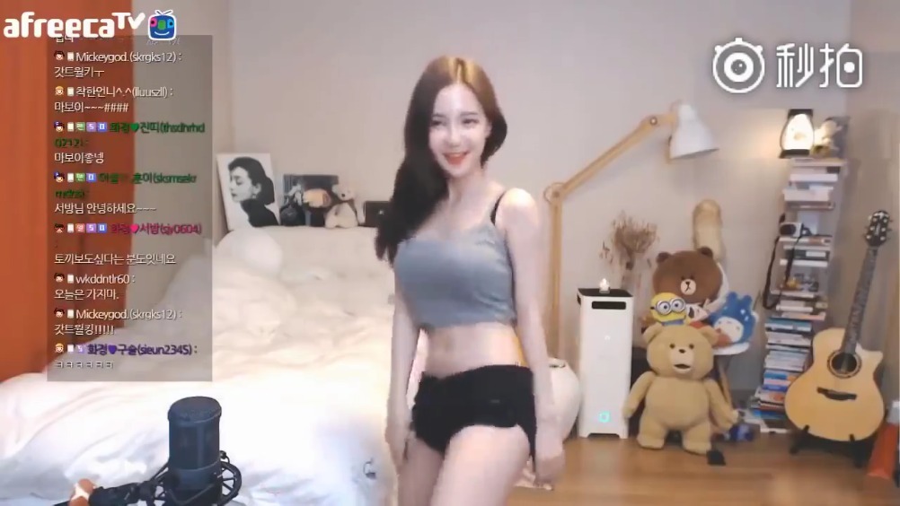 炸裂的小蛮腰